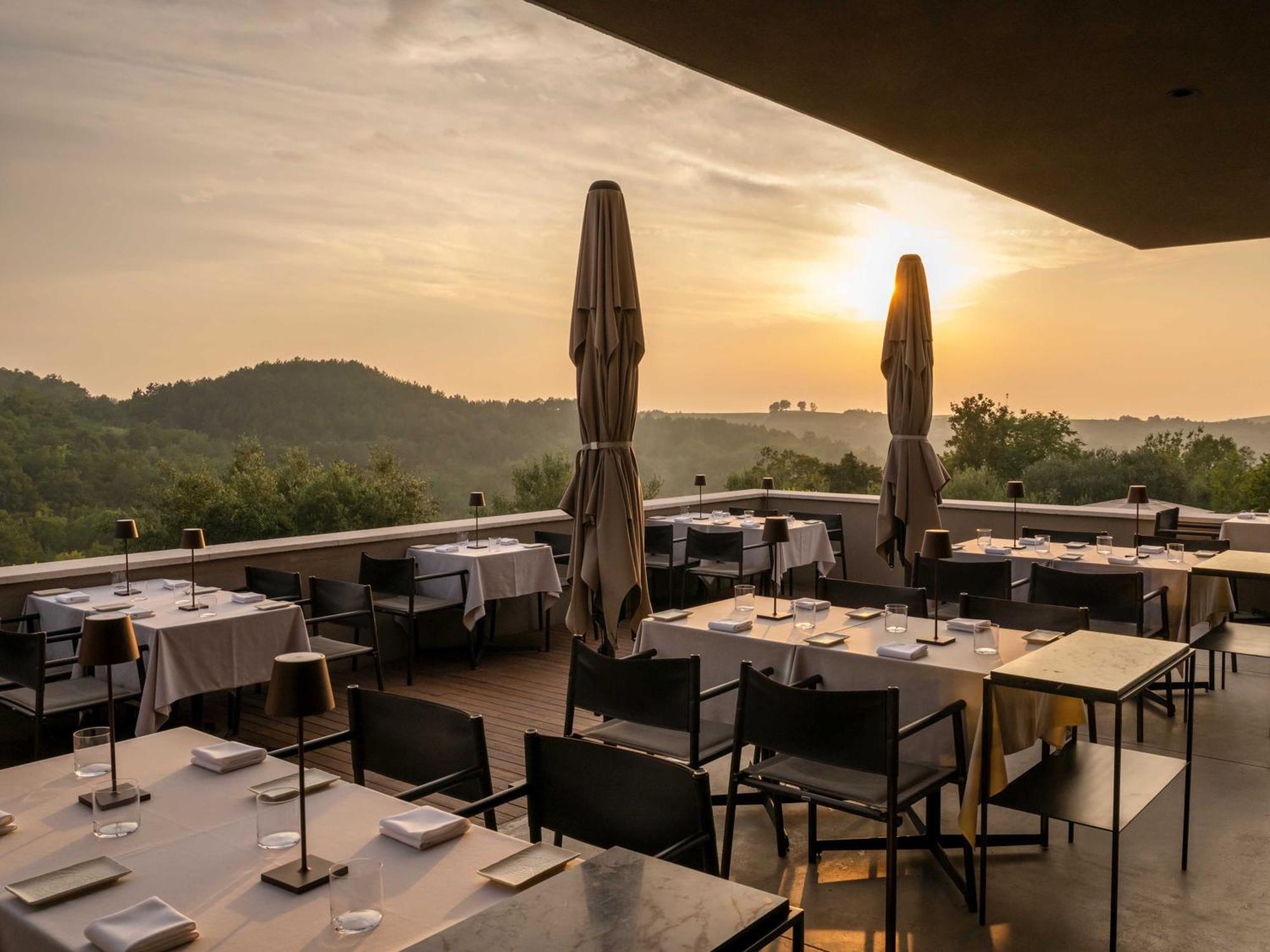 San Canzian Hotel & Residences - Small Luxury Hotels Of The World 부제 외부 사진